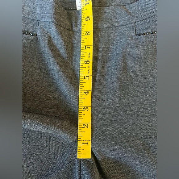 89th & Madison Comfort Stretch Braid Detail Trousers in Patterned Grey. Size 6 - Picture 8 of 9